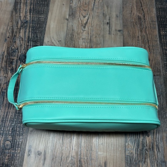 Truly Bag Vanity Case Make up Organizer Travel Storage Trip Carry On Beauty - Picture 6 of 9